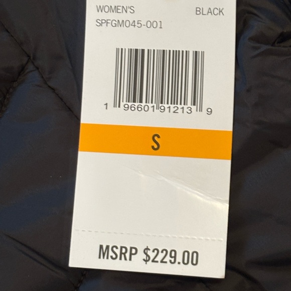 Women’s Spyder Winter Jacket - Picture 4 of 8